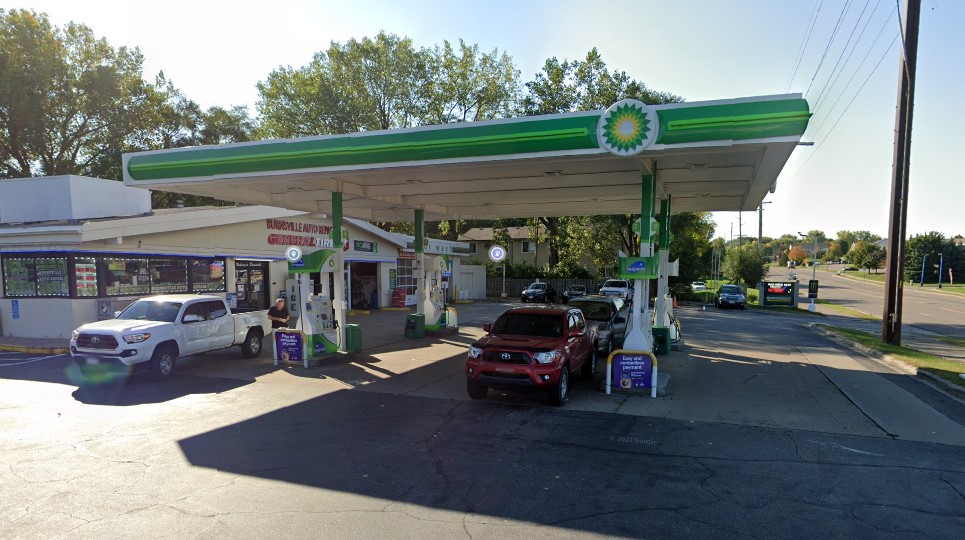 Burnsville BP Gas Station